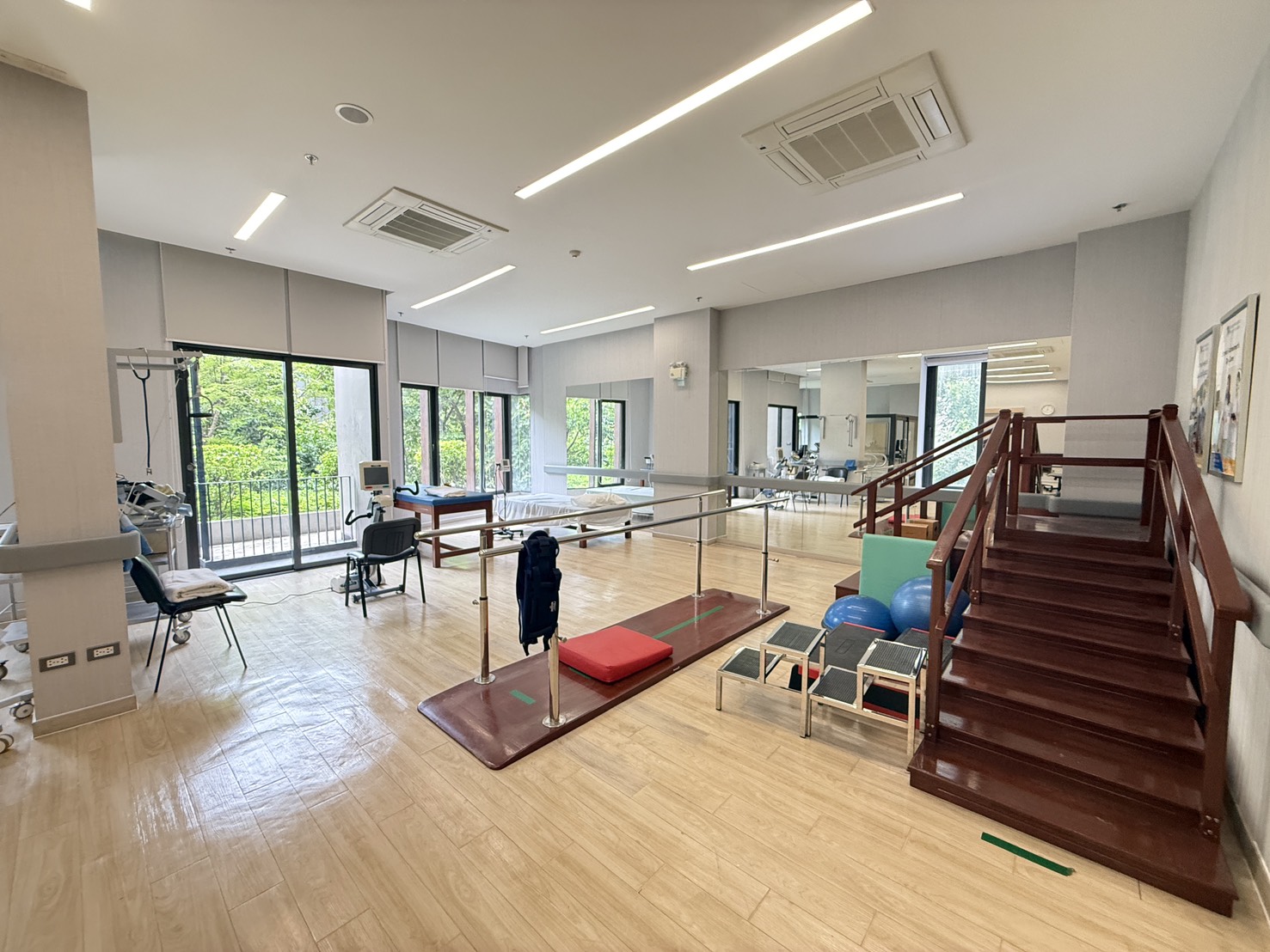 Parallel bars and stair training equipment for gait rehabilitation at Sanpiti Rangsit